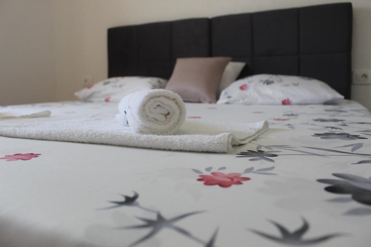 Sun Studio Apartment Komolac Экстерьер фото