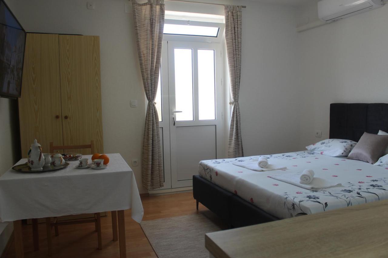 Sun Studio Apartment Komolac Экстерьер фото