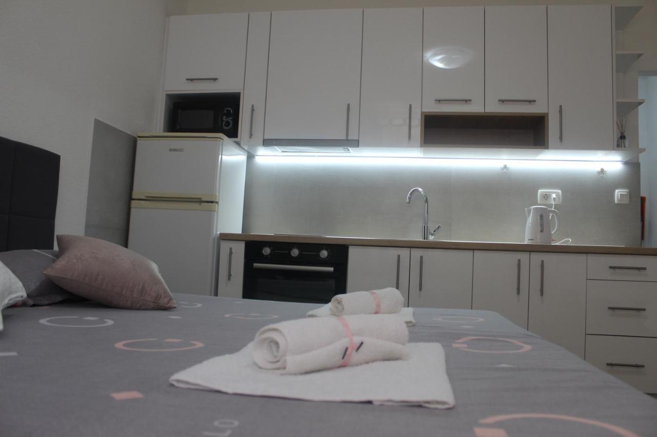 Sun Studio Apartment Komolac Экстерьер фото