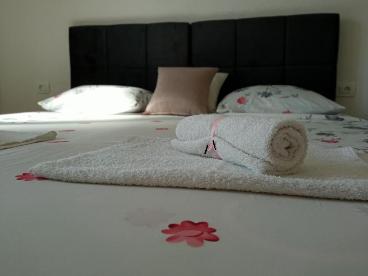 Sun Studio Apartment Komolac Экстерьер фото